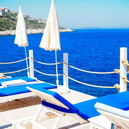 玛维利姆酒店 4*